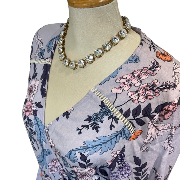 NEW MINKPINK Lavender Love Long Sleeves Floral Dress Size Medium Criss Cross - Picture 4 of 12